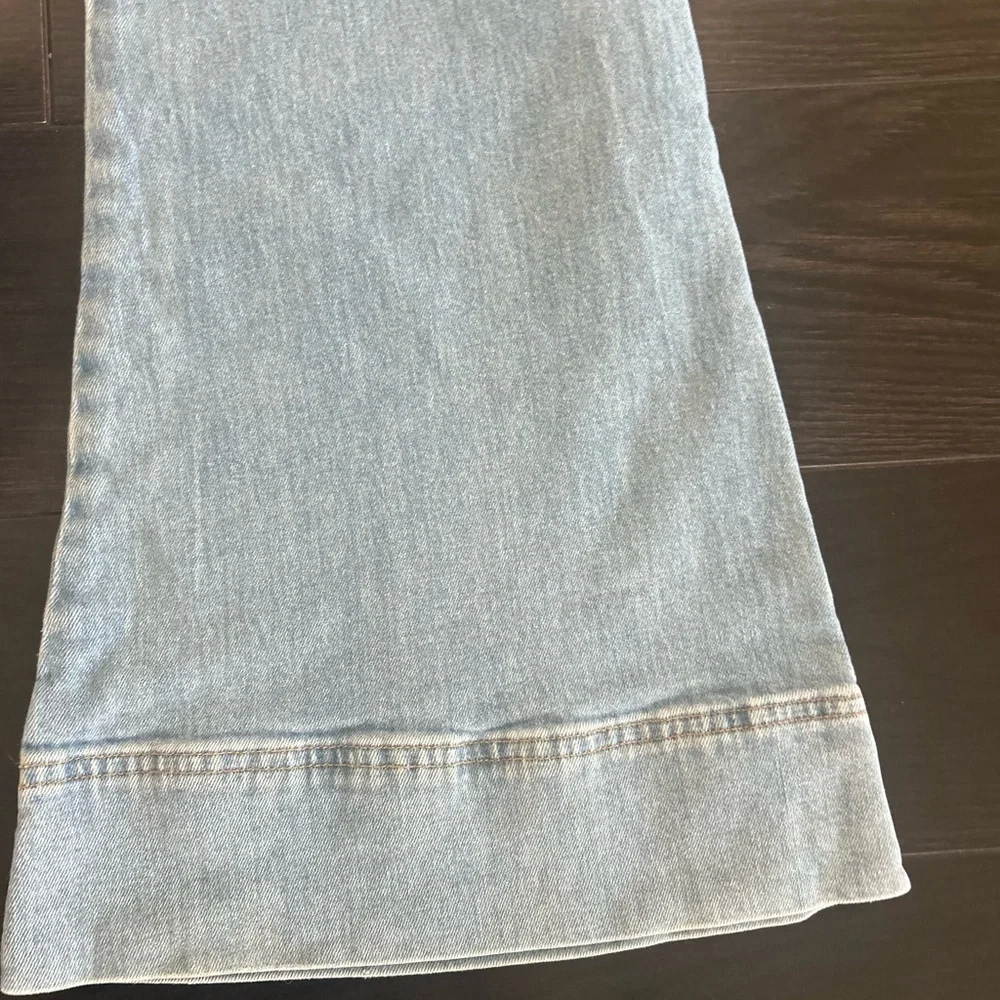 Alice + Olivia, High Wasted, Floral Embroidered Flare Jeans - Picture 9 of 13